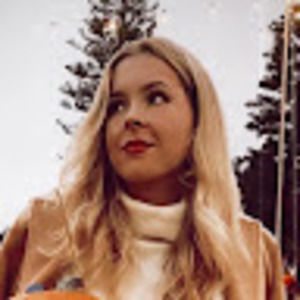 Meet your Posher, Klaudia